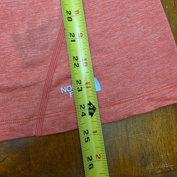 The North Face Womens Short Sleeve T-Shirt Coral Heathered Athletic Top Medium‎ - Picture 7 of 7